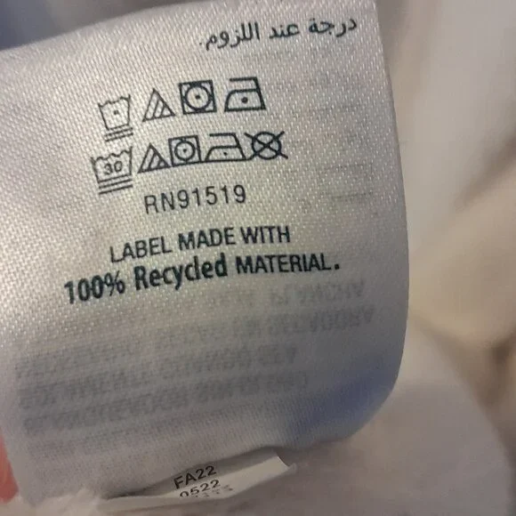 Macy's Charter Club Cozy Plush Wrap Wearable Poncho Shawl Blanket with Pockets - Picture 9 of 10